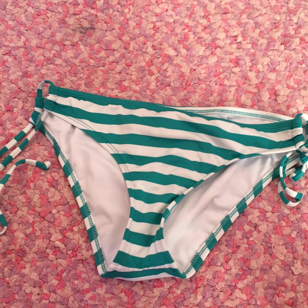 string bikini bottoms